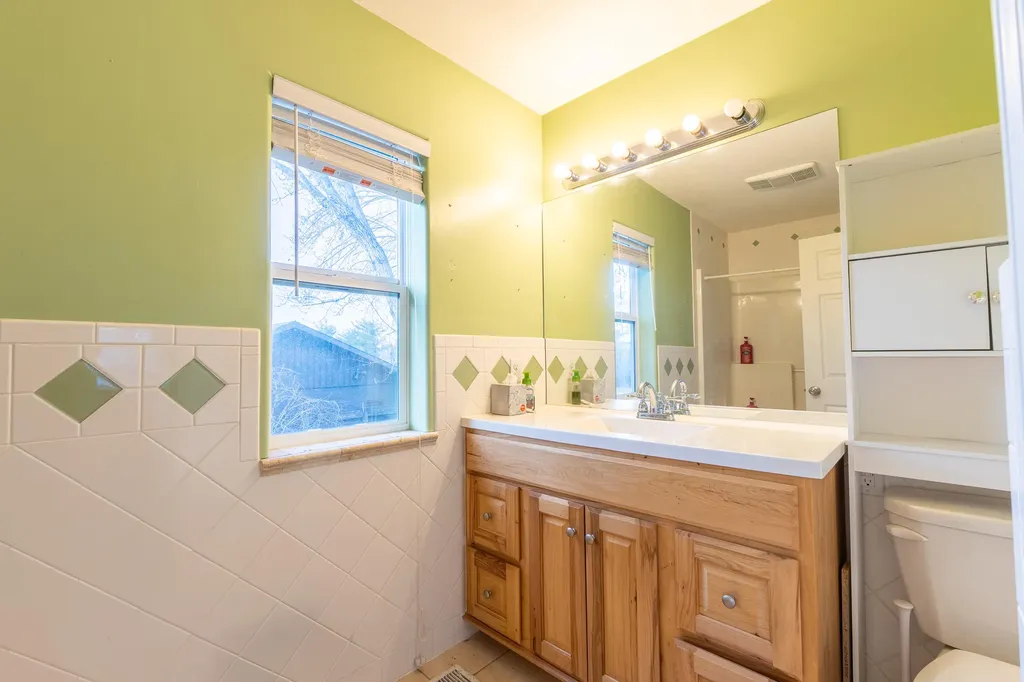 105 Villagers Resort Drive Somerset KY 42503