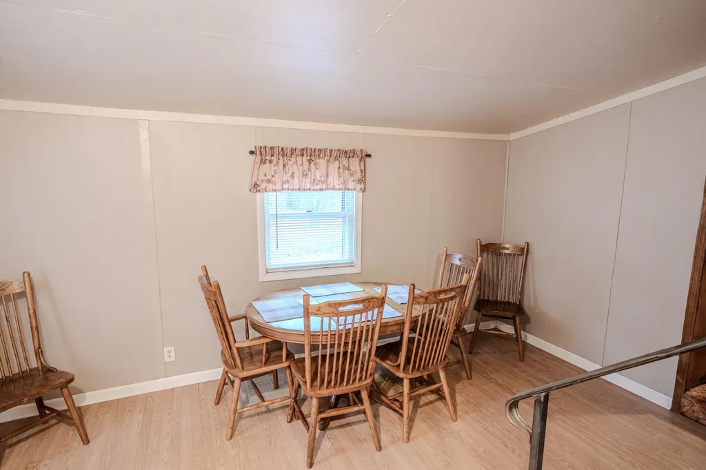 224 E Cross Street Midway KY 40347