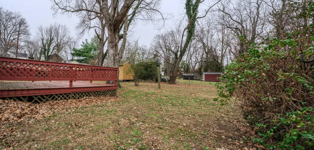 224 E Cross Street Midway KY 40347