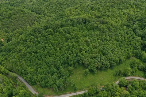 0 Lost Creek Road Hazard KY 41701