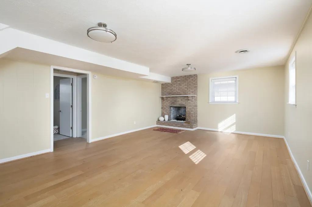 1147 Athenia Drive Lexington KY 40504