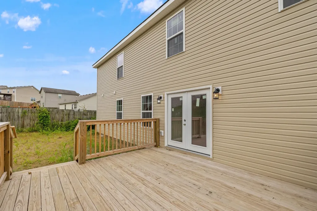 3020 Thorntree Lane Lawrenceburg KY 40342