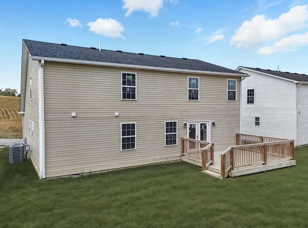 3020 Thorntree Lane Lawrenceburg KY 40342