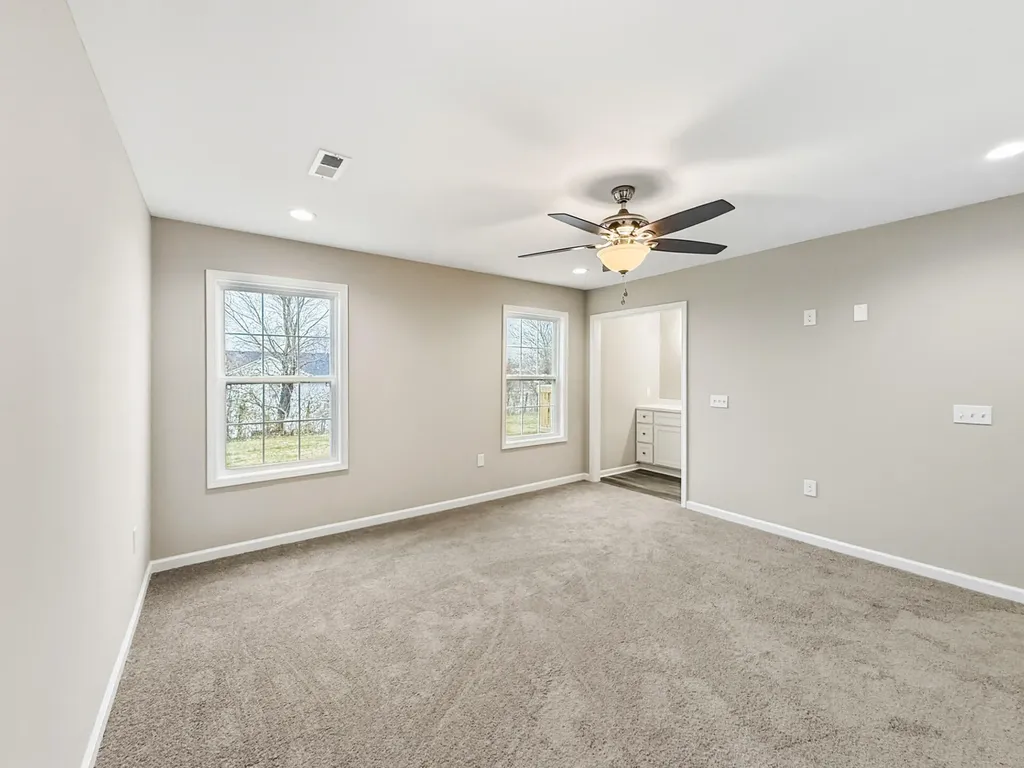 207 Charles Carr Drive Harrodsburg KY 40330