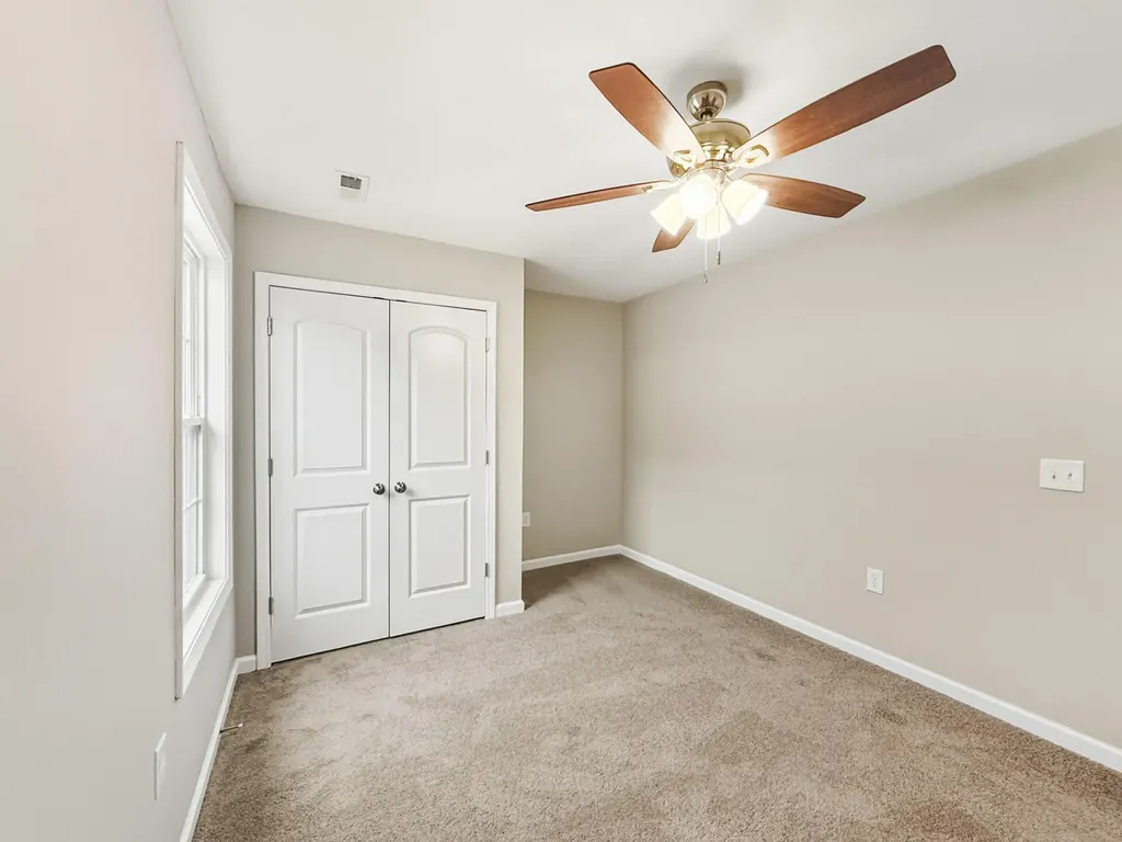 207 Charles Carr Drive Harrodsburg KY 40330