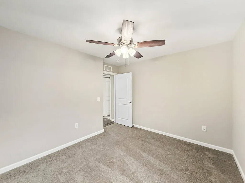 207 Charles Carr Drive Harrodsburg KY 40330