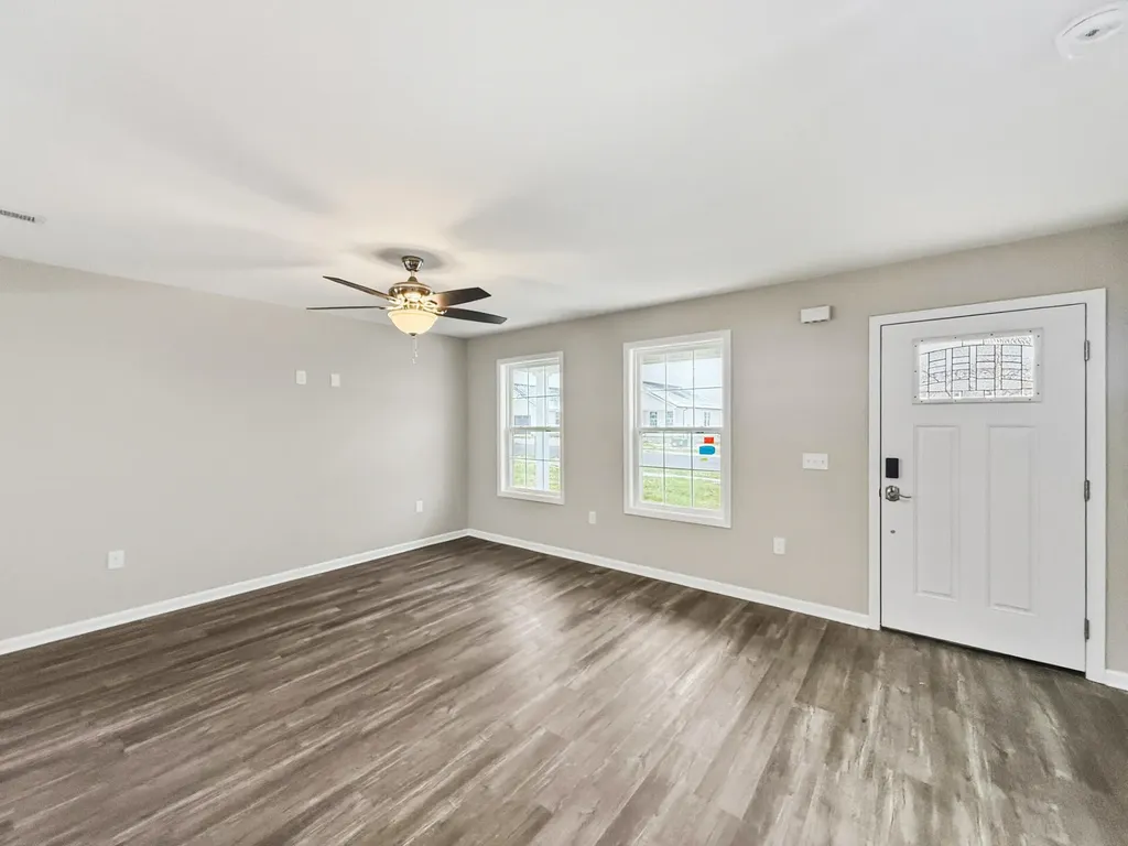 207 Charles Carr Drive Harrodsburg KY 40330