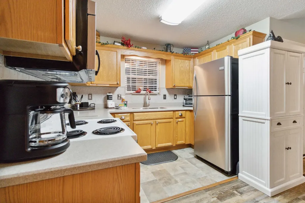 330 Enchanted Forest Way Burnside KY 42519