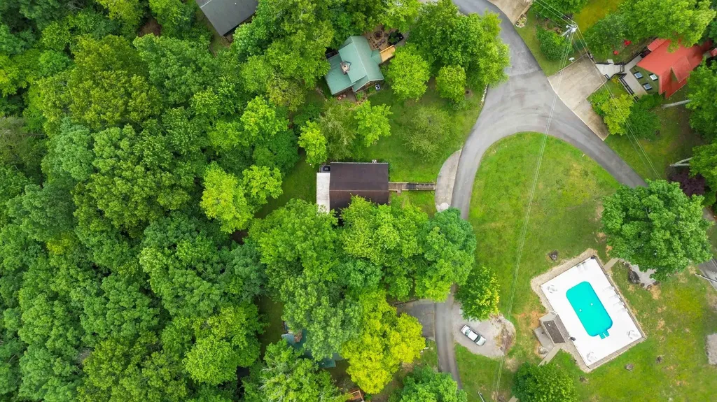 330 Enchanted Forest Way Burnside KY 42519