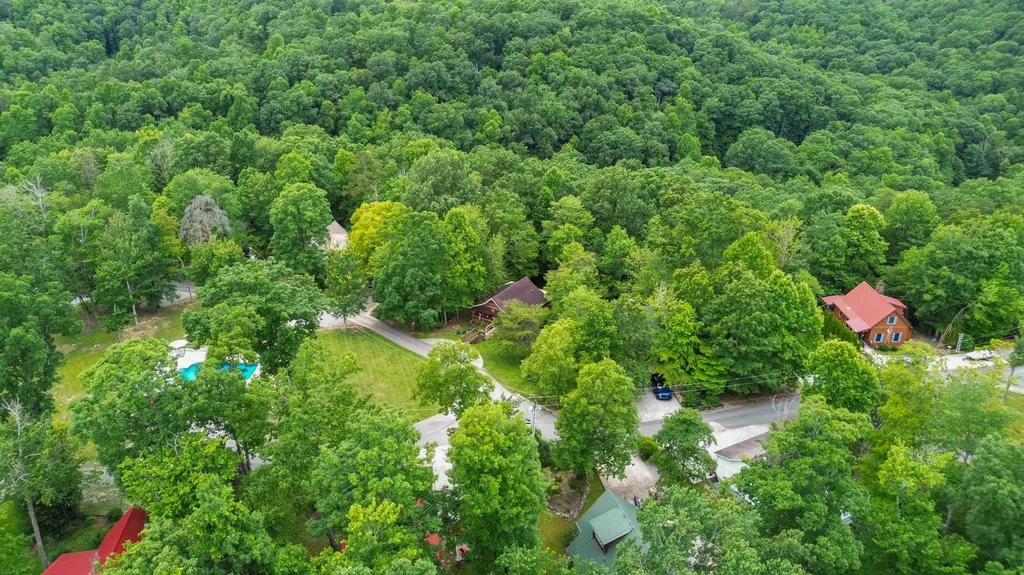 330 Enchanted Forest Way Burnside KY 42519
