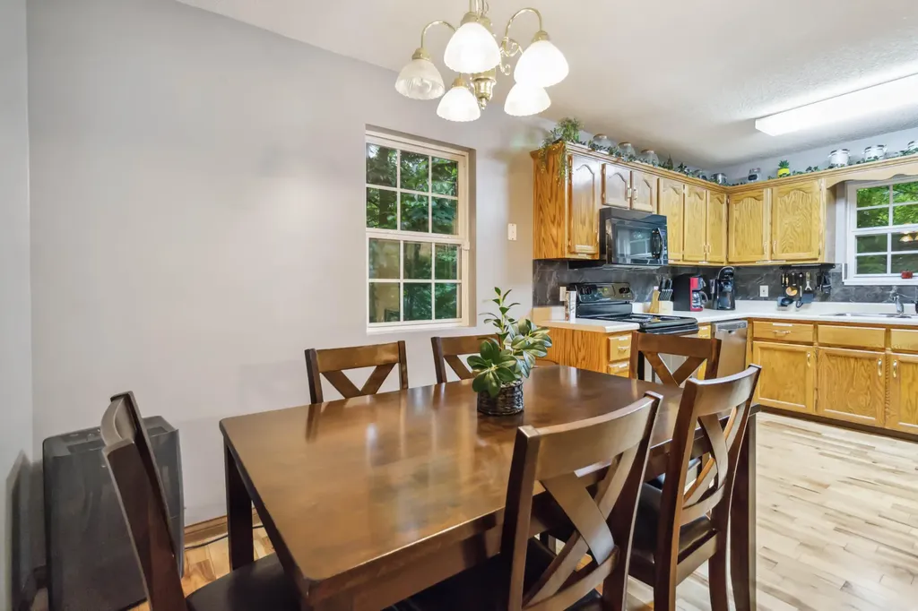 467 Harmony Lane Burnside KY 42519