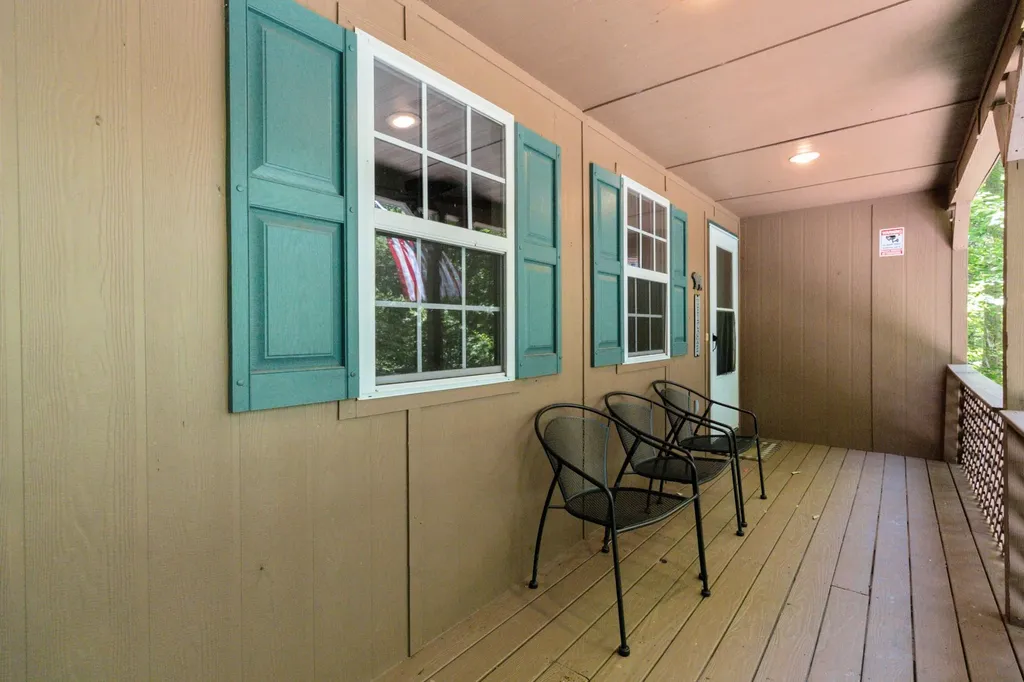 467 Harmony Lane Burnside KY 42519