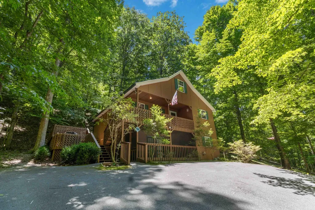 467 Harmony Lane Burnside KY 42519