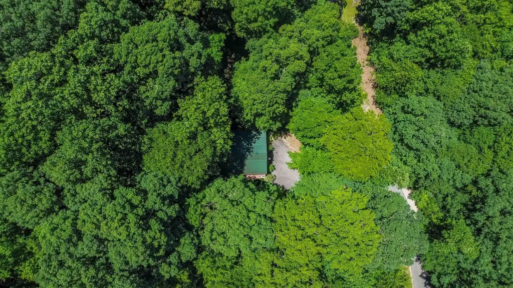 467 Harmony Lane Burnside KY 42519