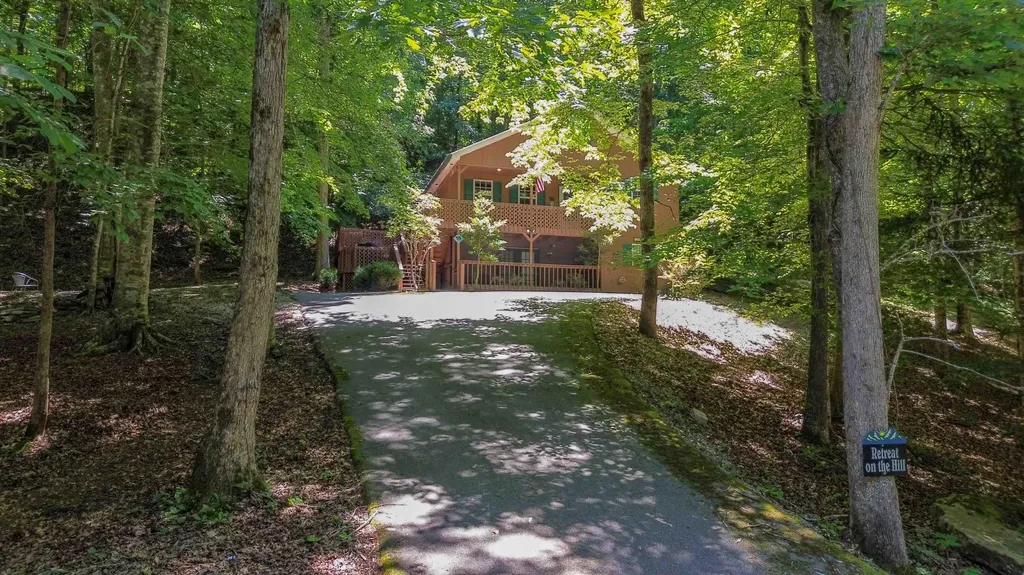 467 Harmony Lane Burnside KY 42519