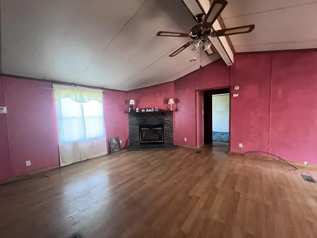 122 Blue Hollow Road Frakes KY 40940