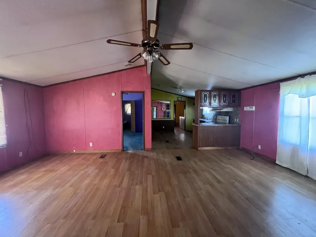 122 Blue Hollow Road Frakes KY 40940