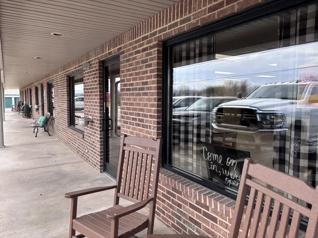 10275 N Highway 27 Eubank KY 42567