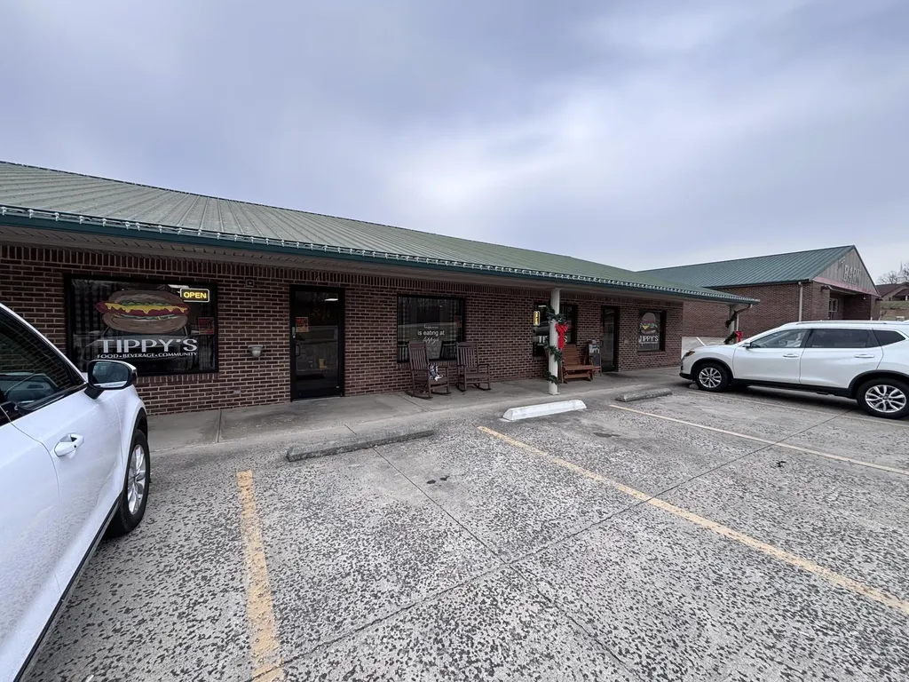 10275 N Highway 27 Eubank KY 42567