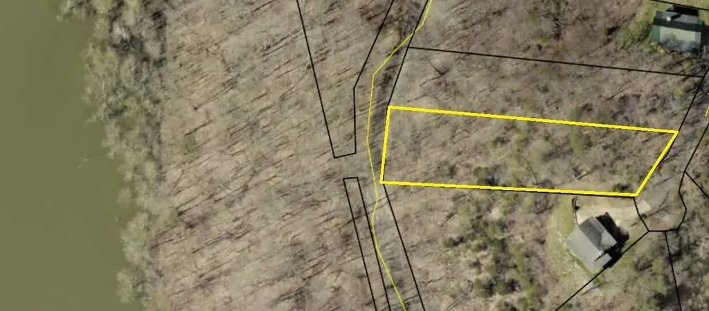 Lot 145 Stillwater Russell Springs KY 42642