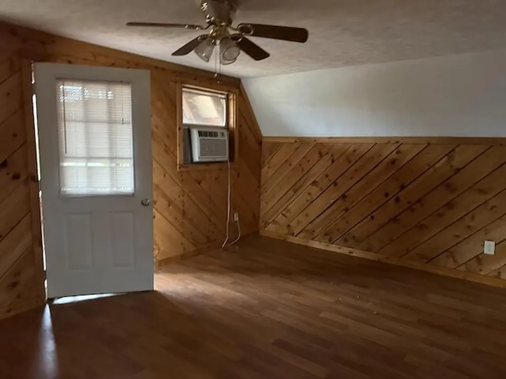 651 Tilleys Lane Wellington KY 40387