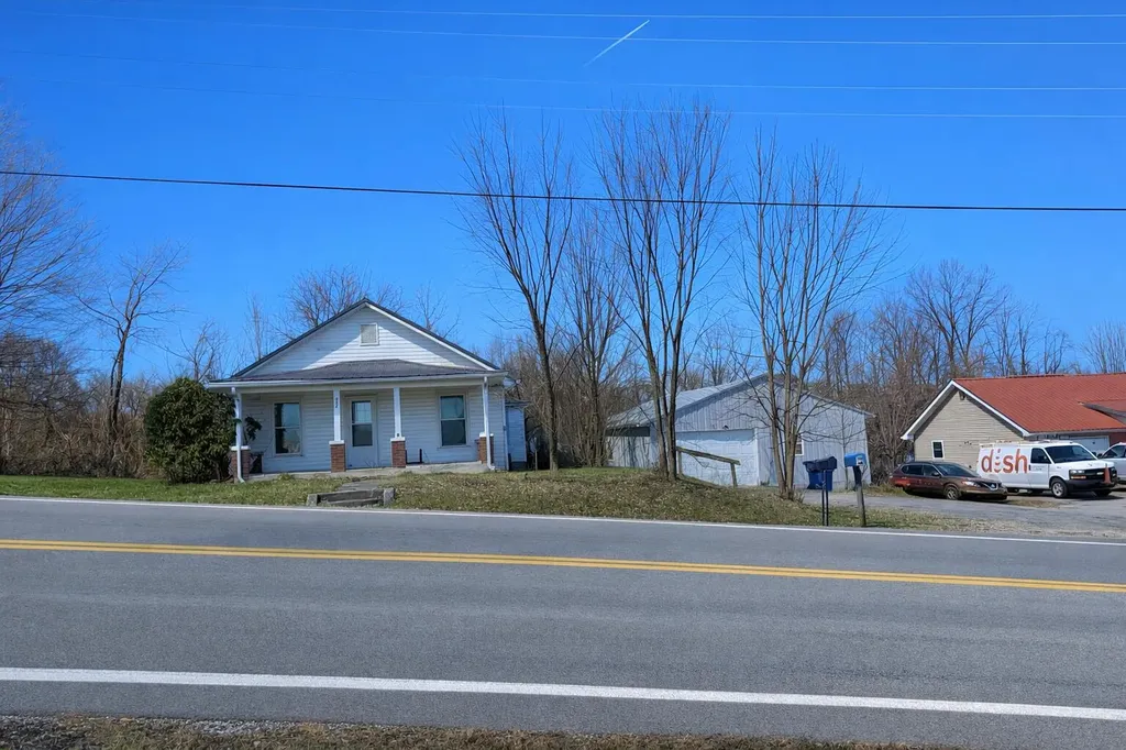 933 W Highway 635 Science Hill KY 42553