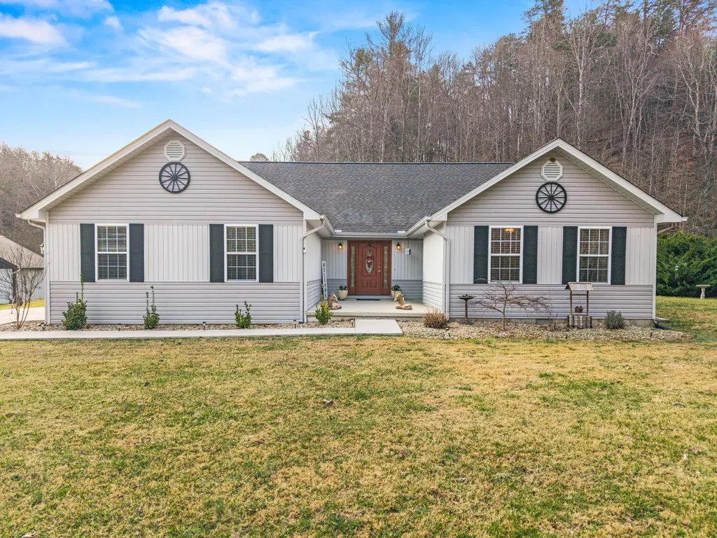 2581 Corder Flats Road Strunk KY 42649