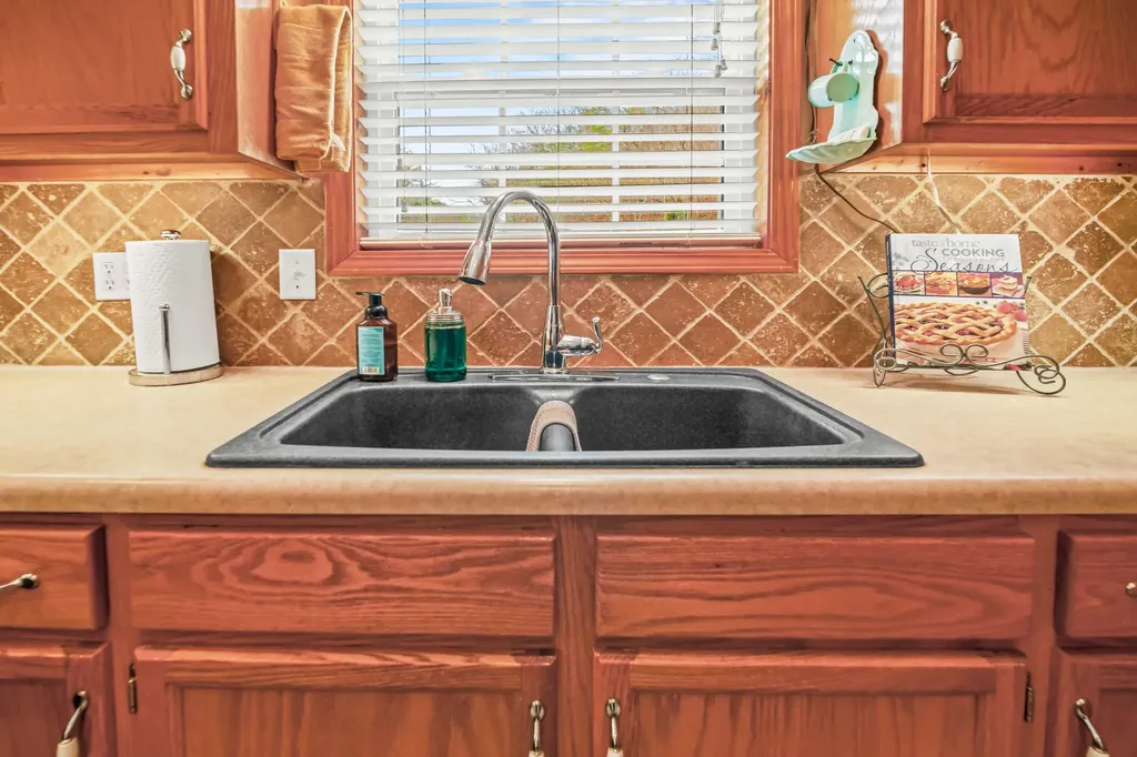 2581 Corder Flats Road Strunk KY 42649