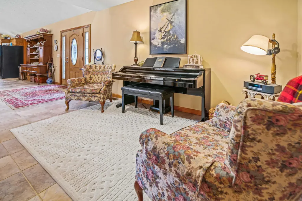 2581 Corder Flats Road Strunk KY 42649