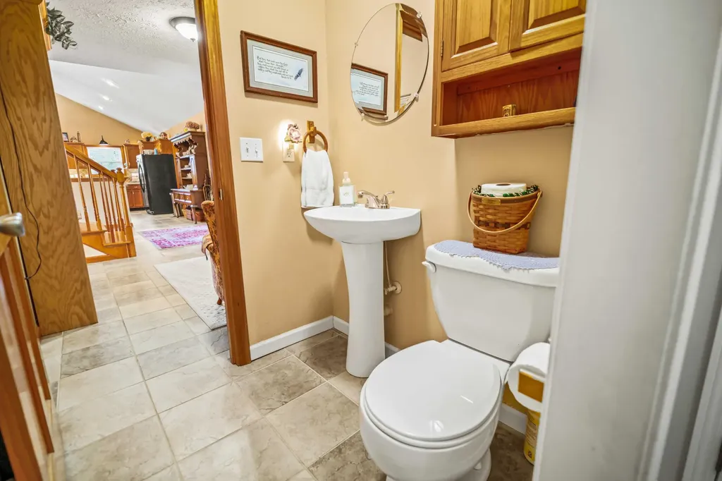 2581 Corder Flats Road Strunk KY 42649