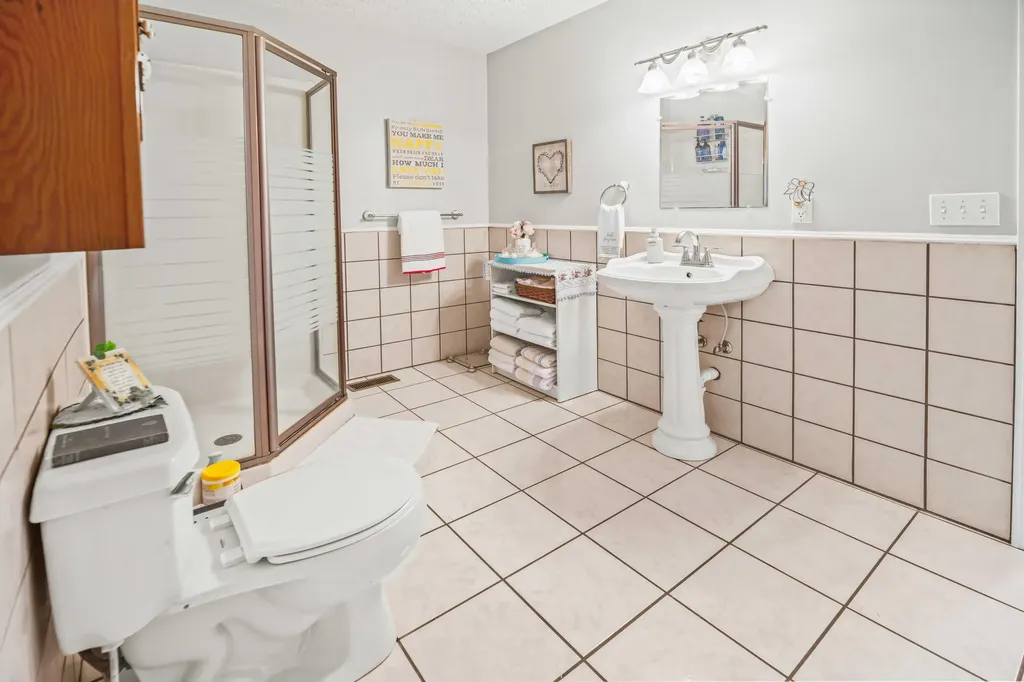 2581 Corder Flats Road Strunk KY 42649
