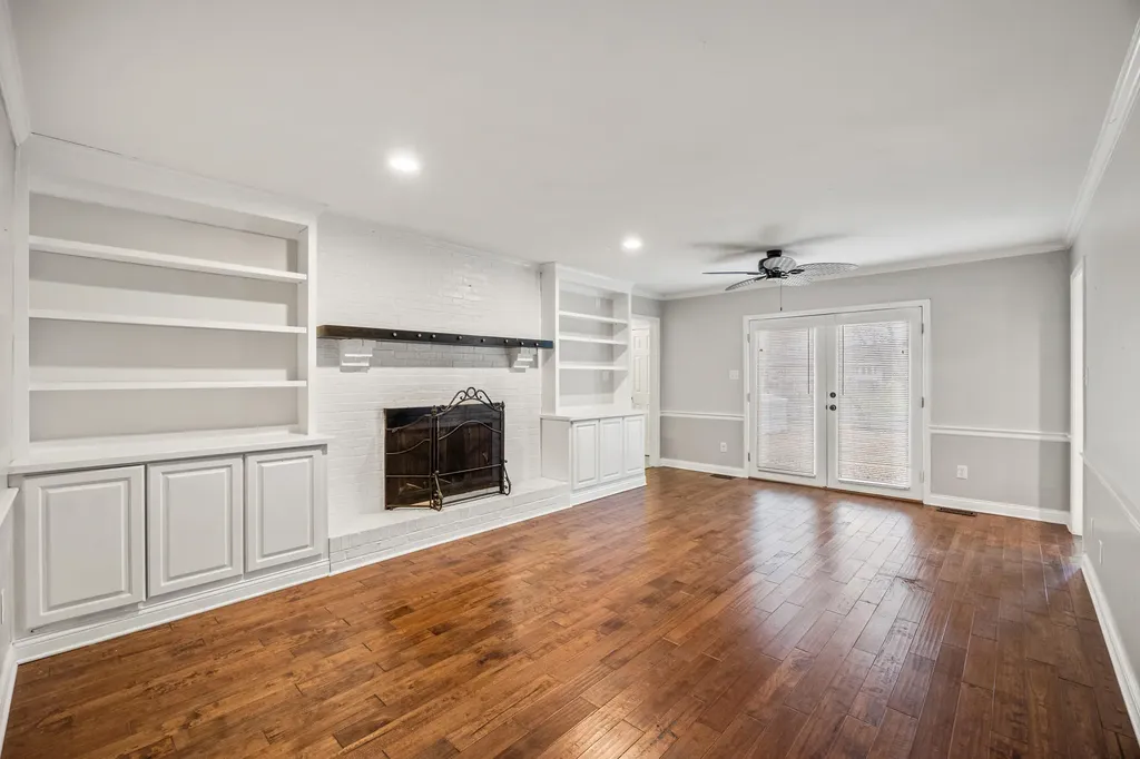 104 Lone Oak Drive Nicholasville KY 40356