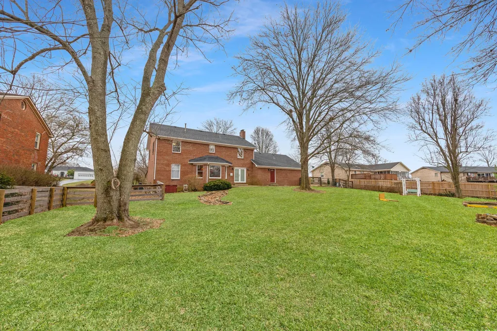 104 Lone Oak Drive Nicholasville KY 40356