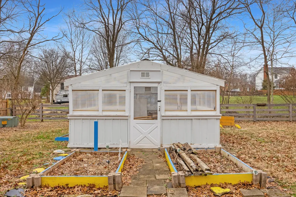 104 Lone Oak Drive Nicholasville KY 40356