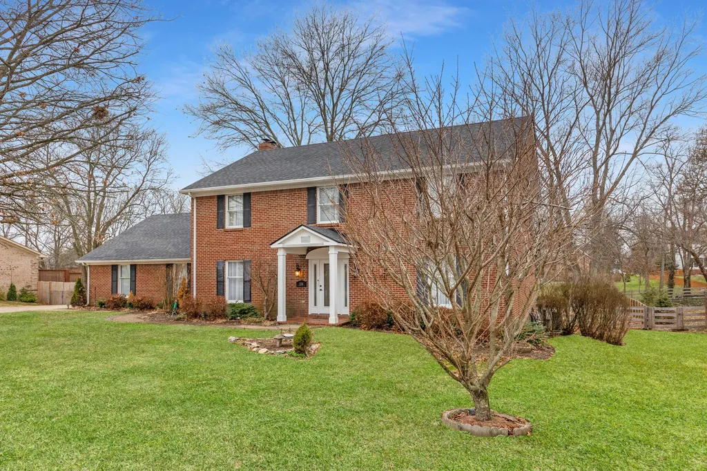 104 Lone Oak Drive Nicholasville KY 40356