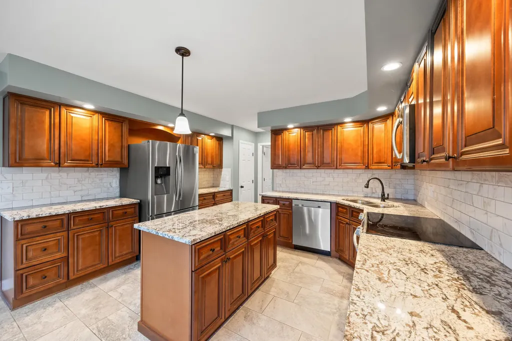 104 Lone Oak Drive Nicholasville KY 40356