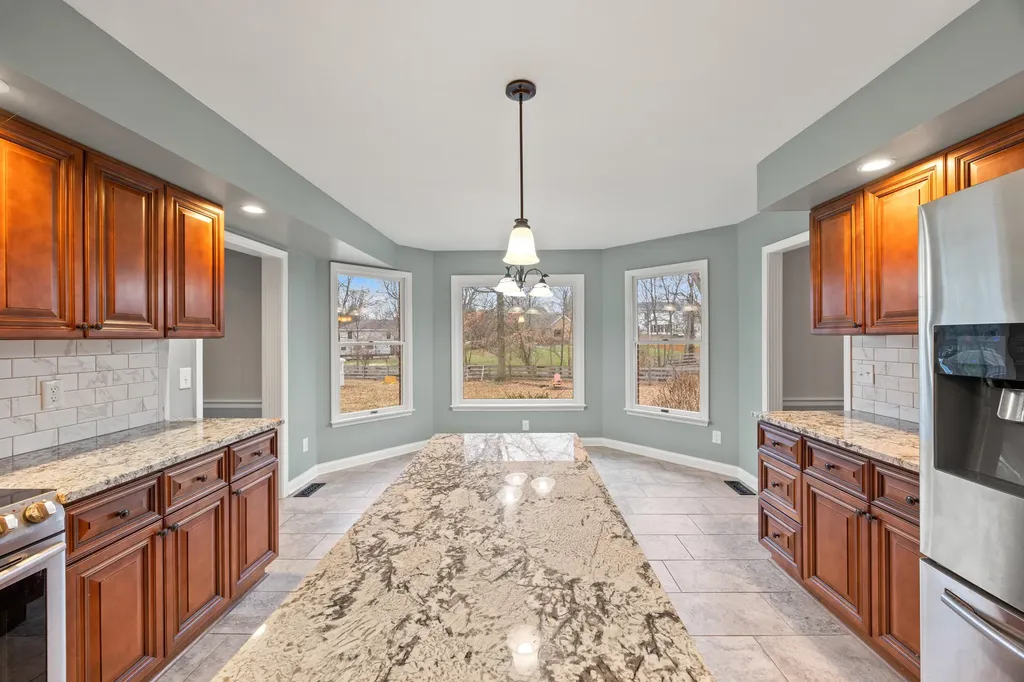 104 Lone Oak Drive Nicholasville KY 40356