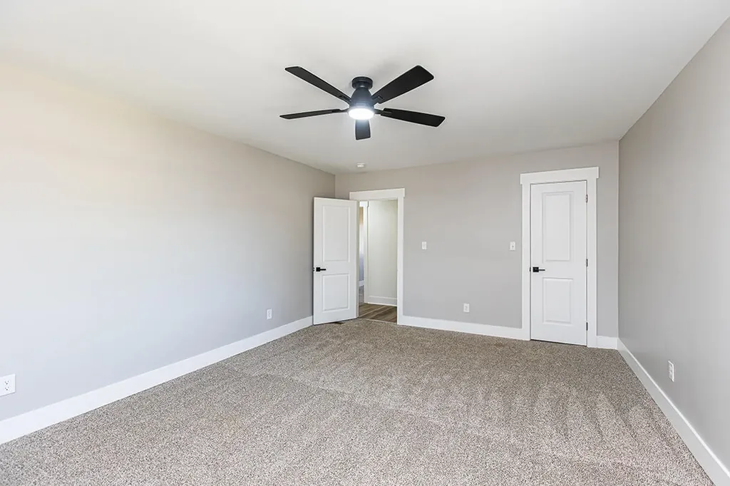 215 Harmon Street Paris KY 40361