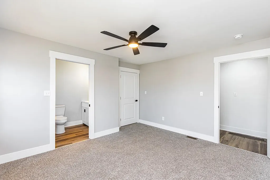 215 Harmon Street Paris KY 40361