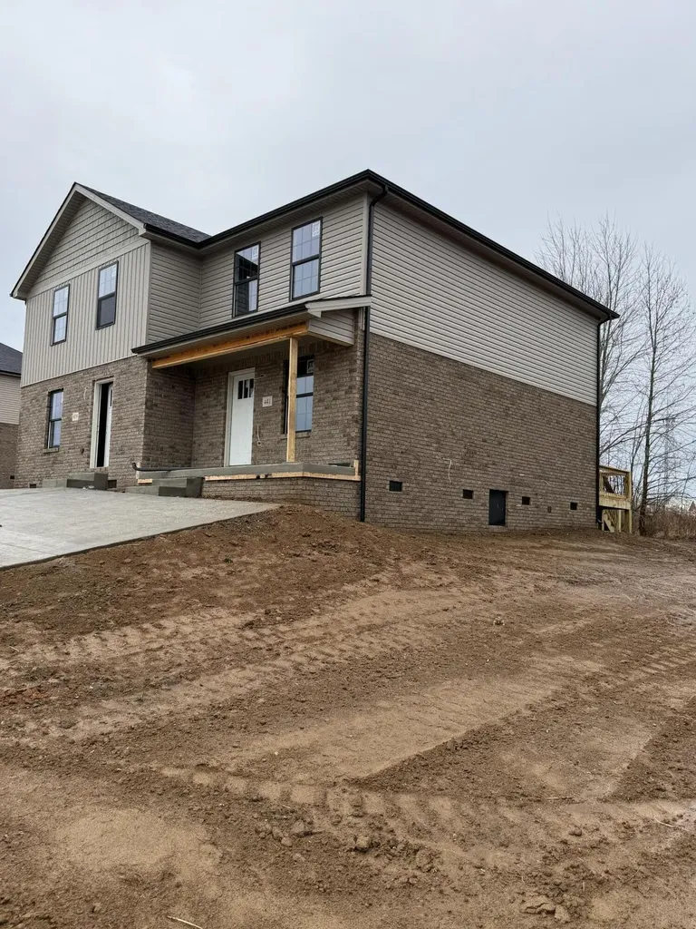 433 Nandino Circle Berea KY 40403