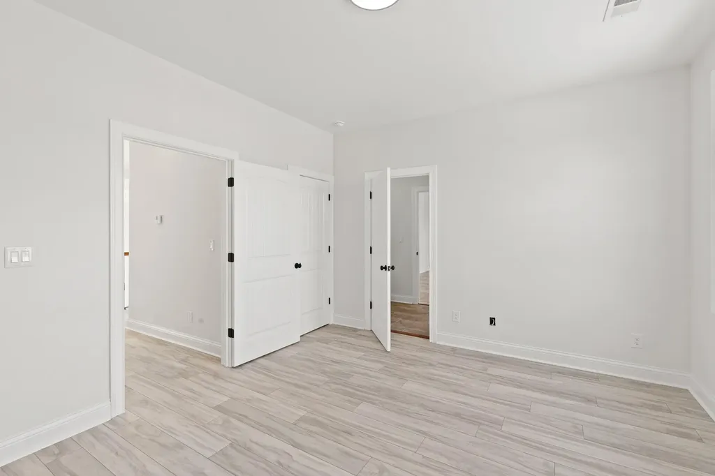 417 Weston Park Lexington KY 40515