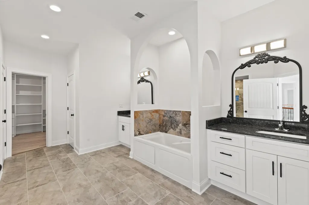417 Weston Park Lexington KY 40515