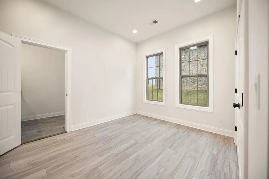 417 Weston Park Lexington KY 40515