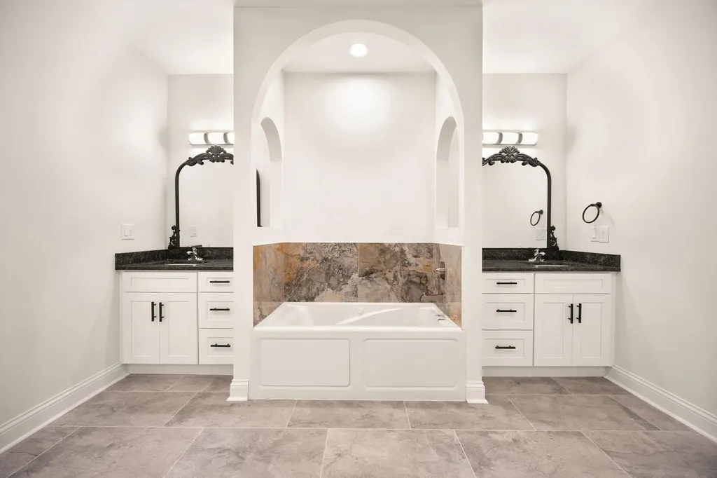 417 Weston Park Lexington KY 40515