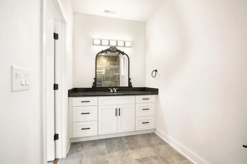 417 Weston Park Lexington KY 40515