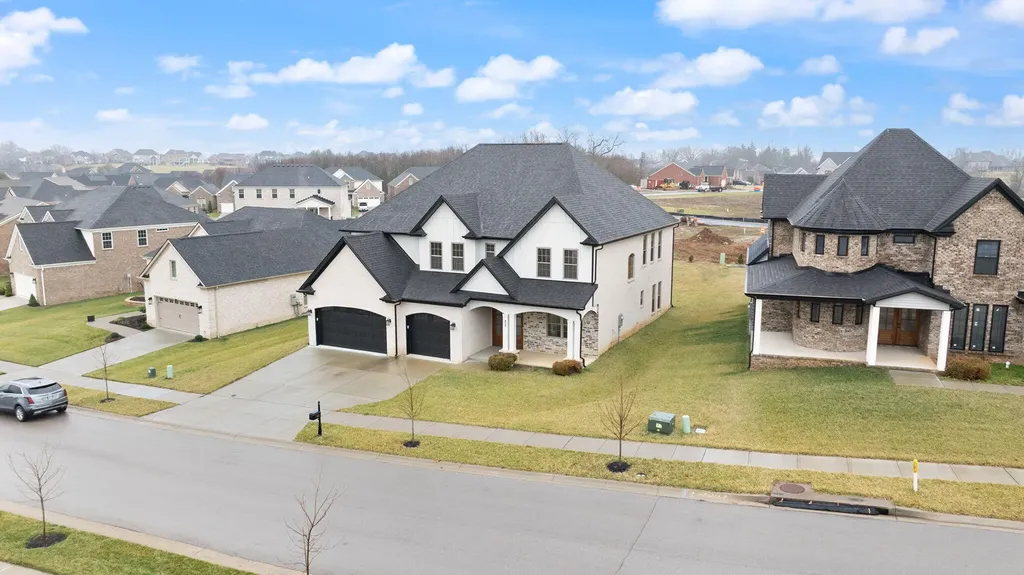 417 Weston Park Lexington KY 40515