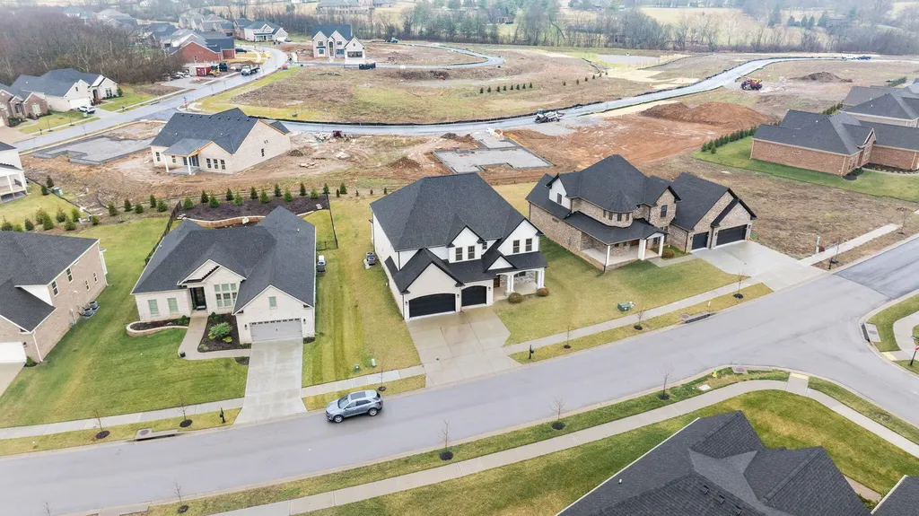 417 Weston Park Lexington KY 40515