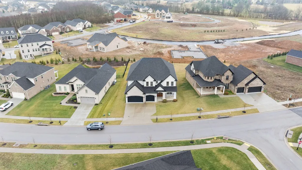 417 Weston Park Lexington KY 40515
