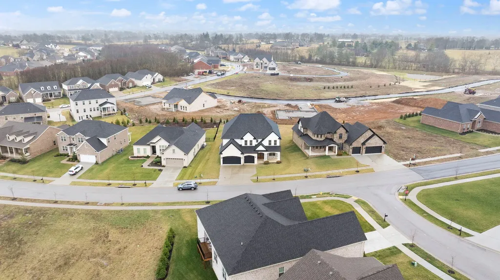 417 Weston Park Lexington KY 40515
