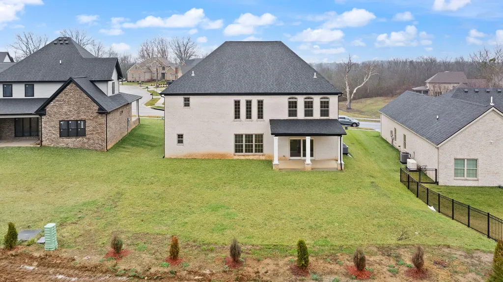 417 Weston Park Lexington KY 40515